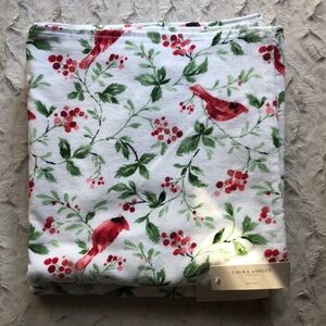 Laura Ashley Jolly Cardinal Bird Holiday Winter Bath Towels